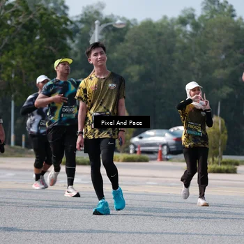Runner Photo 6799984