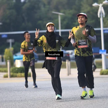 Runner Photo 6800005