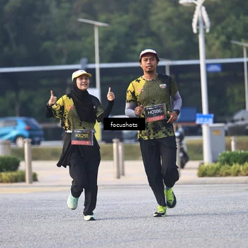Runner Photo 6800055