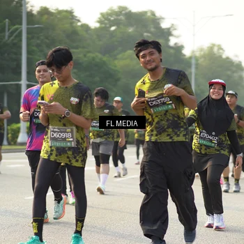Runner Photo 6800056