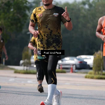 Runner Photo 6800076