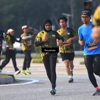 Runner Photo 6800086