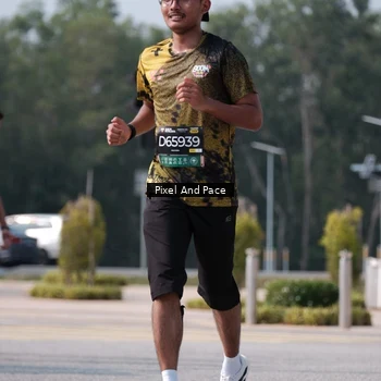 Runner Photo 6800121