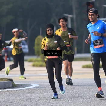 Runner Photo 6800128