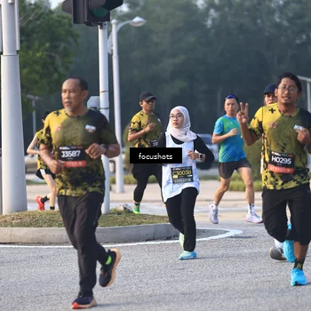 Runner Photo 6800162