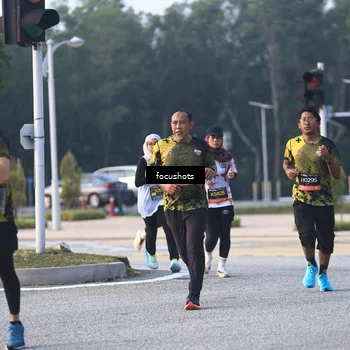 Runner Photo 6800174