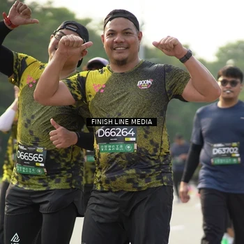 Runner Photo 6800180