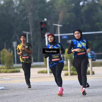 Runner Photo 6800211