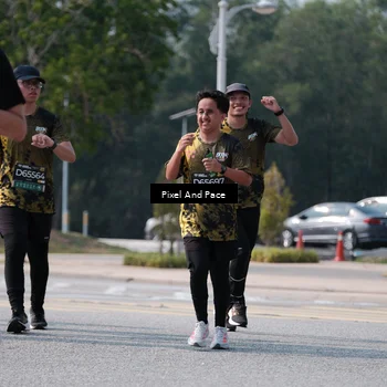 Runner Photo 6800213