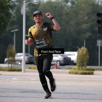 Runner Photo 6800227