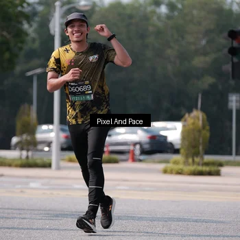 Runner Photo 6800230