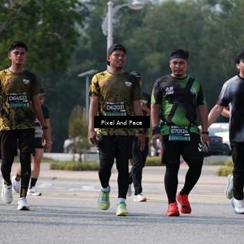 Runner Photo 6800305
