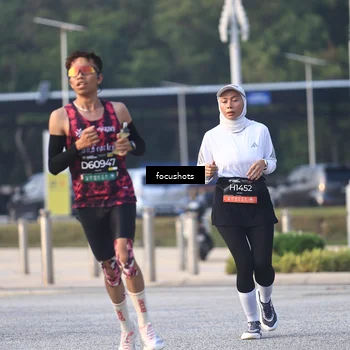 Runner Photo 6800322