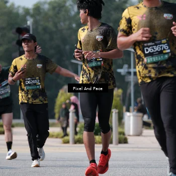 Runner Photo 6800340