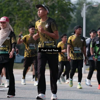 Runner Photo 6800351