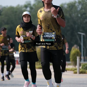 Runner Photo 6800379