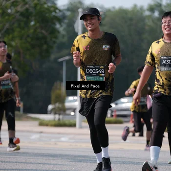 Runner Photo 6800404