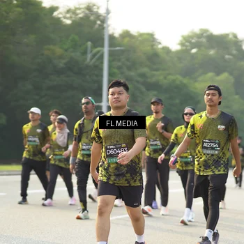 Runner Photo 6800458
