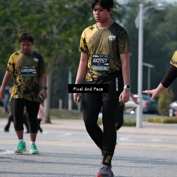 Runner Photo 6800467
