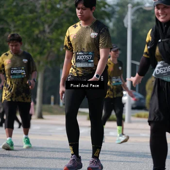 Runner Photo 6800474
