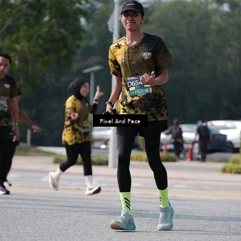 Runner Photo 6800478