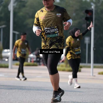 Runner Photo 6800480