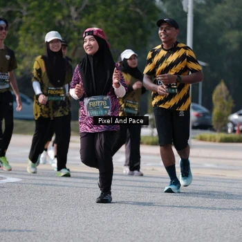 Runner Photo 6800529