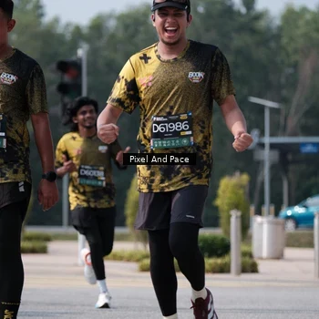 Runner Photo 6800541