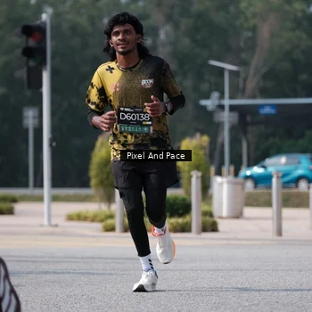 Runner Photo 6800556