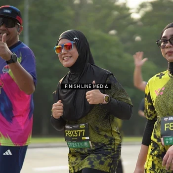 Runner Photo 6800578