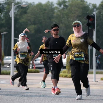 Runner Photo 6800587