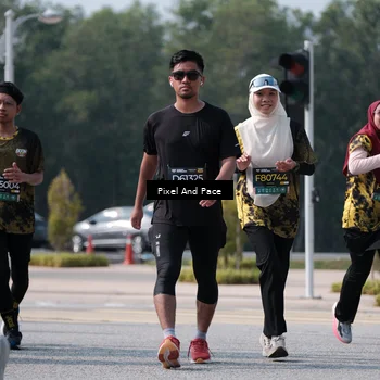Runner Photo 6800614