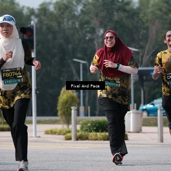 Runner Photo 6800629