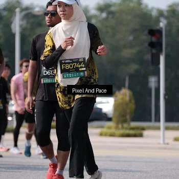 Runner Photo 6800649