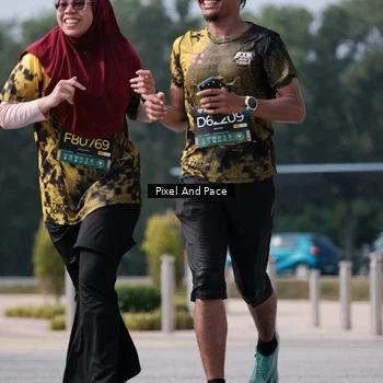 Runner Photo 6800654