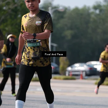 Runner Photo 6800679