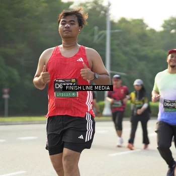 Runner Photo 6800727