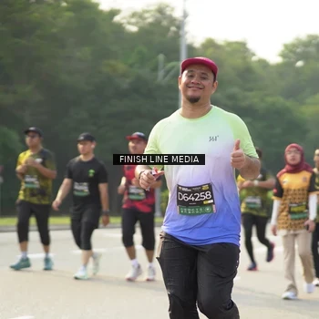 Runner Photo 6800728