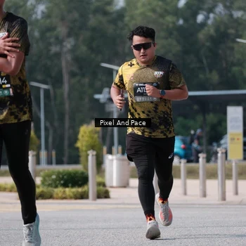 Runner Photo 6800730