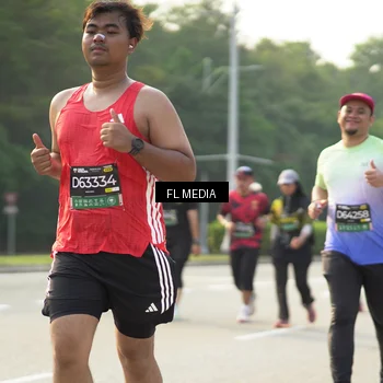 Runner Photo 6800761