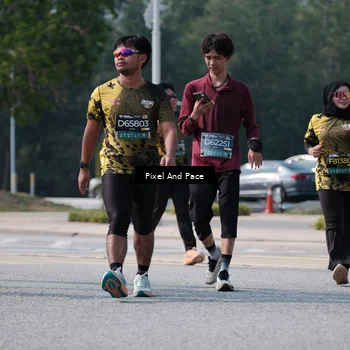 Runner Photo 6800805