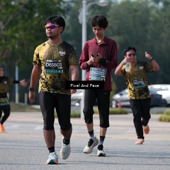 Runner Photo 6800812