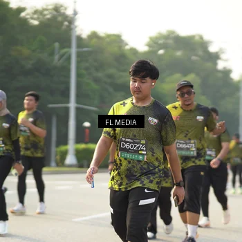 Runner Photo 6800821