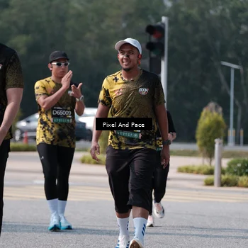Runner Photo 6800841