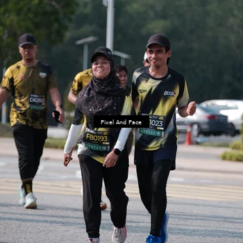 Runner Photo 6800886