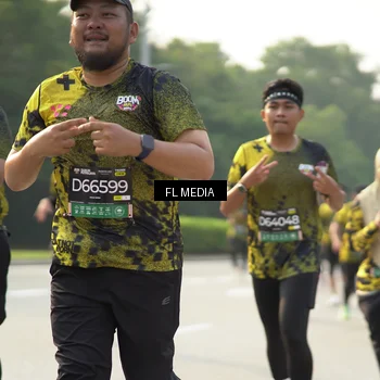 Runner Photo 6800898