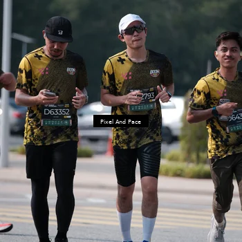 Runner Photo 6800910