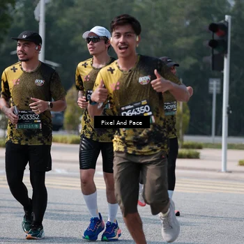 Runner Photo 6800916