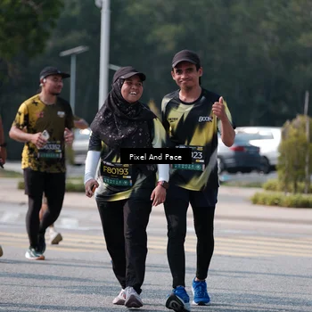 Runner Photo 6800922