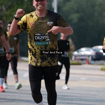 Runner Photo 6800946